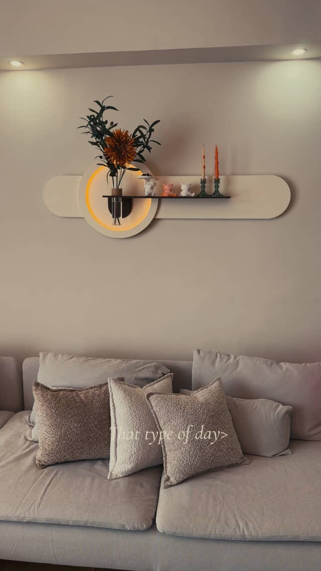 Serenity Wall Lamp with Shelf & Glass Vase