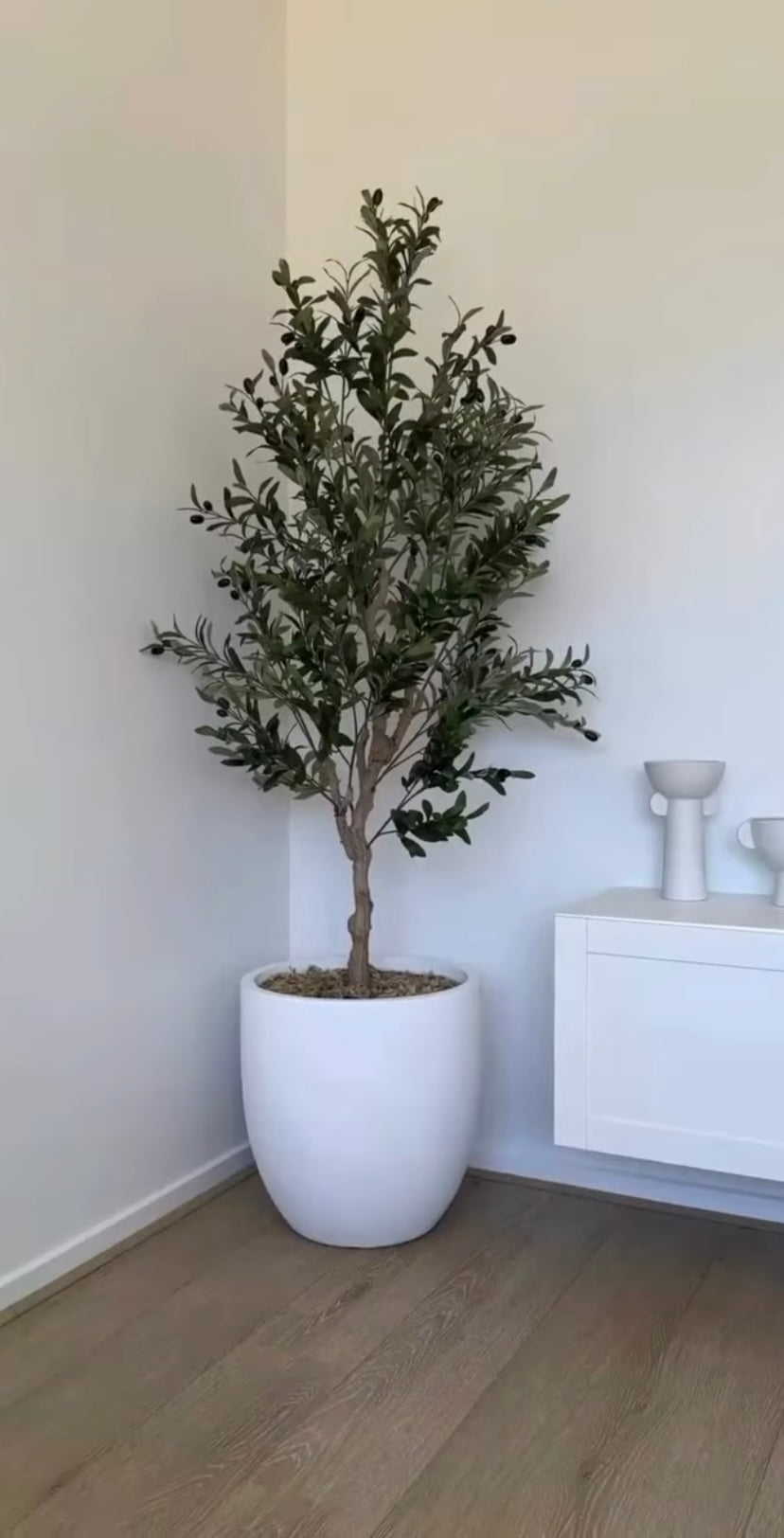 Artificial Olive Tree – Timeless Greenery